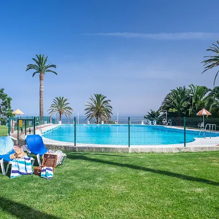 Bright Coastal With Pool * Torremolinos