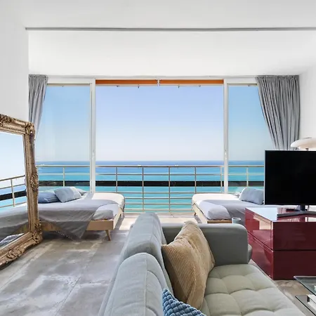 Apartment Bright Coastal With Pool *
