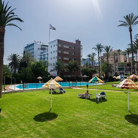 Apartment Bright Coastal With Pool