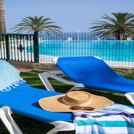 Bright Coastal With Pool * Torremolinos